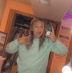 Meet your Posher, Cloey